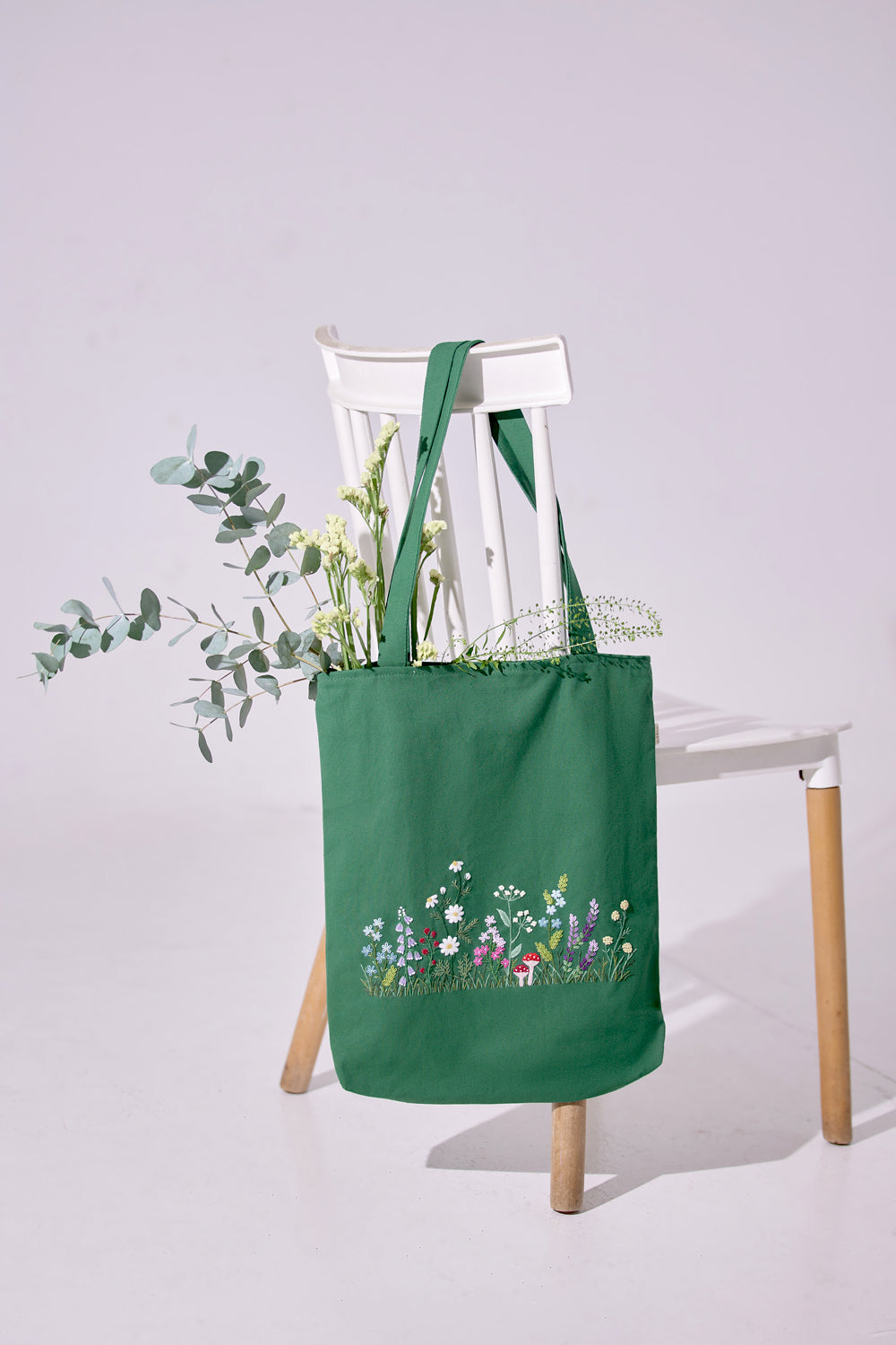 Mushroom Embroidery Tote Bag Green