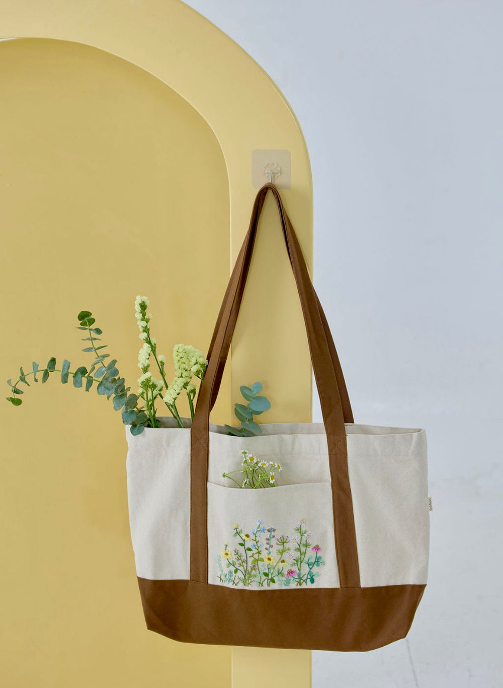 Brown Floral Middle Pocket Embroidery Tote Bag