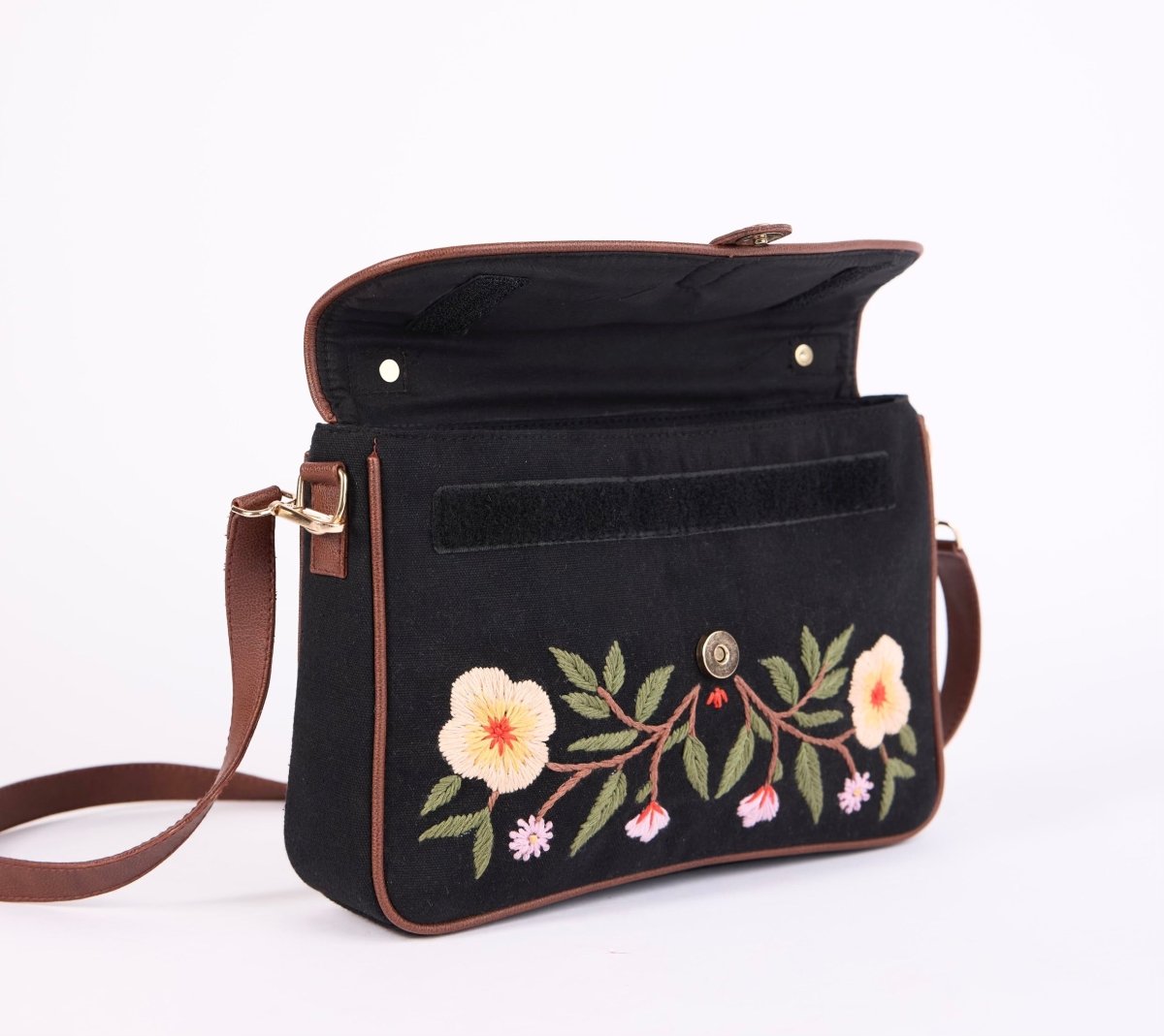 Stichel Embroidery Messenger Sling Black